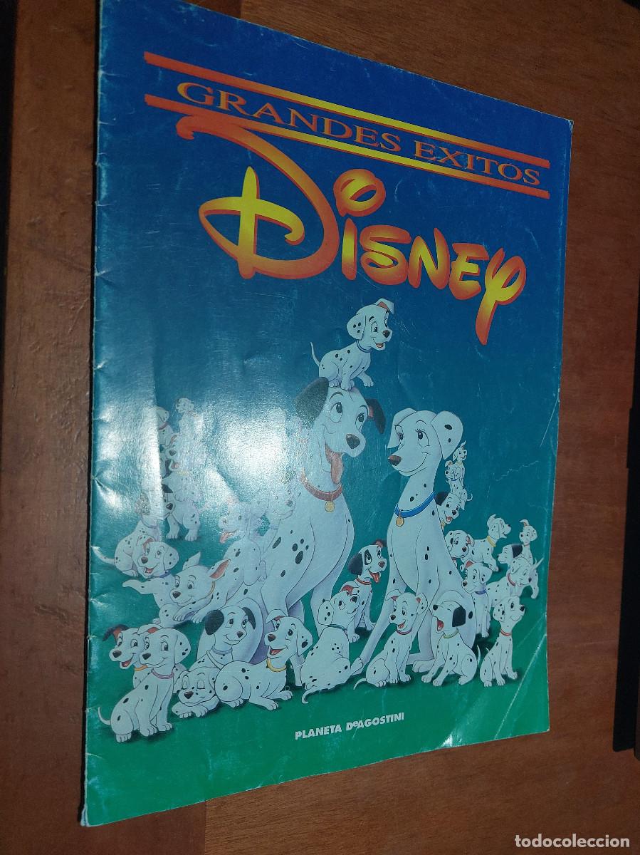Cinema: GRANDES EXITOS DISNEY. CAT&Aacute;LOGO DE COLECCI&Oacute;N DE LIBROS + VHS. GRAPA. TOCADO POR DETR&Aacute;S