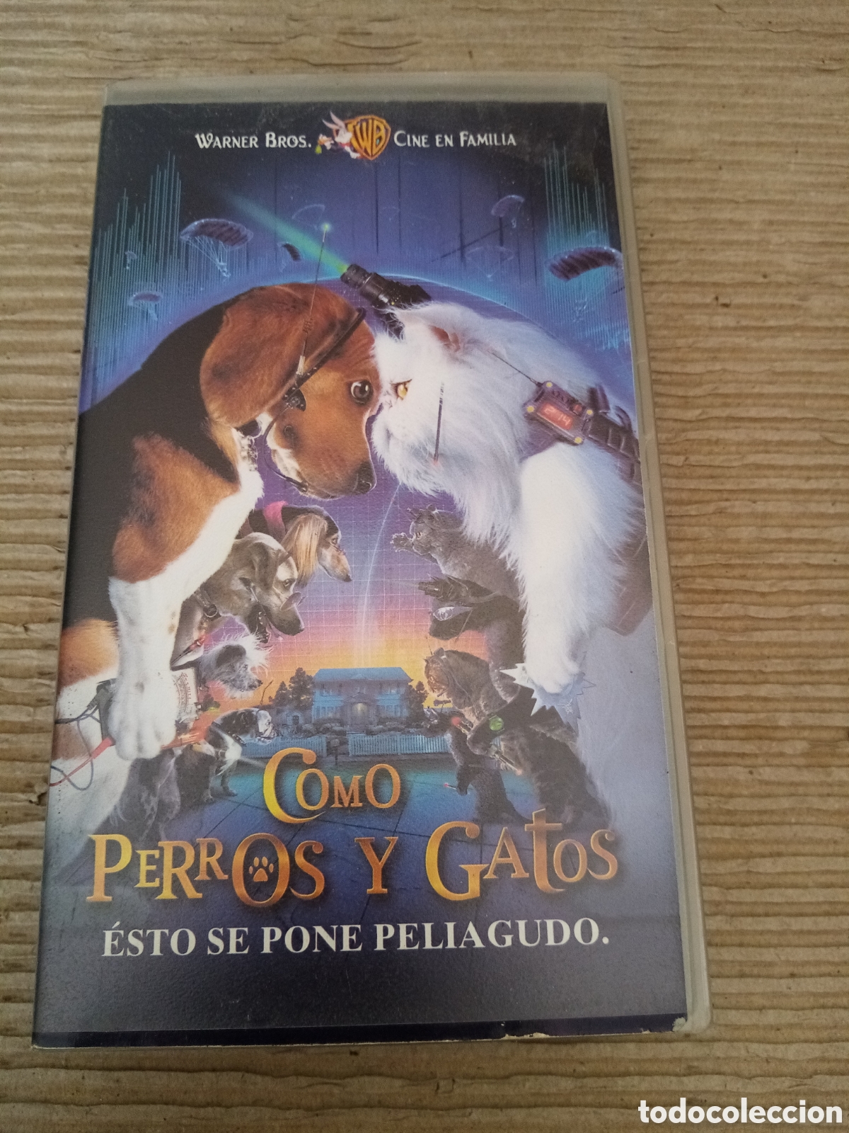 Cinema: Como perros y gatos. Esto se pone peliagudo. VHS