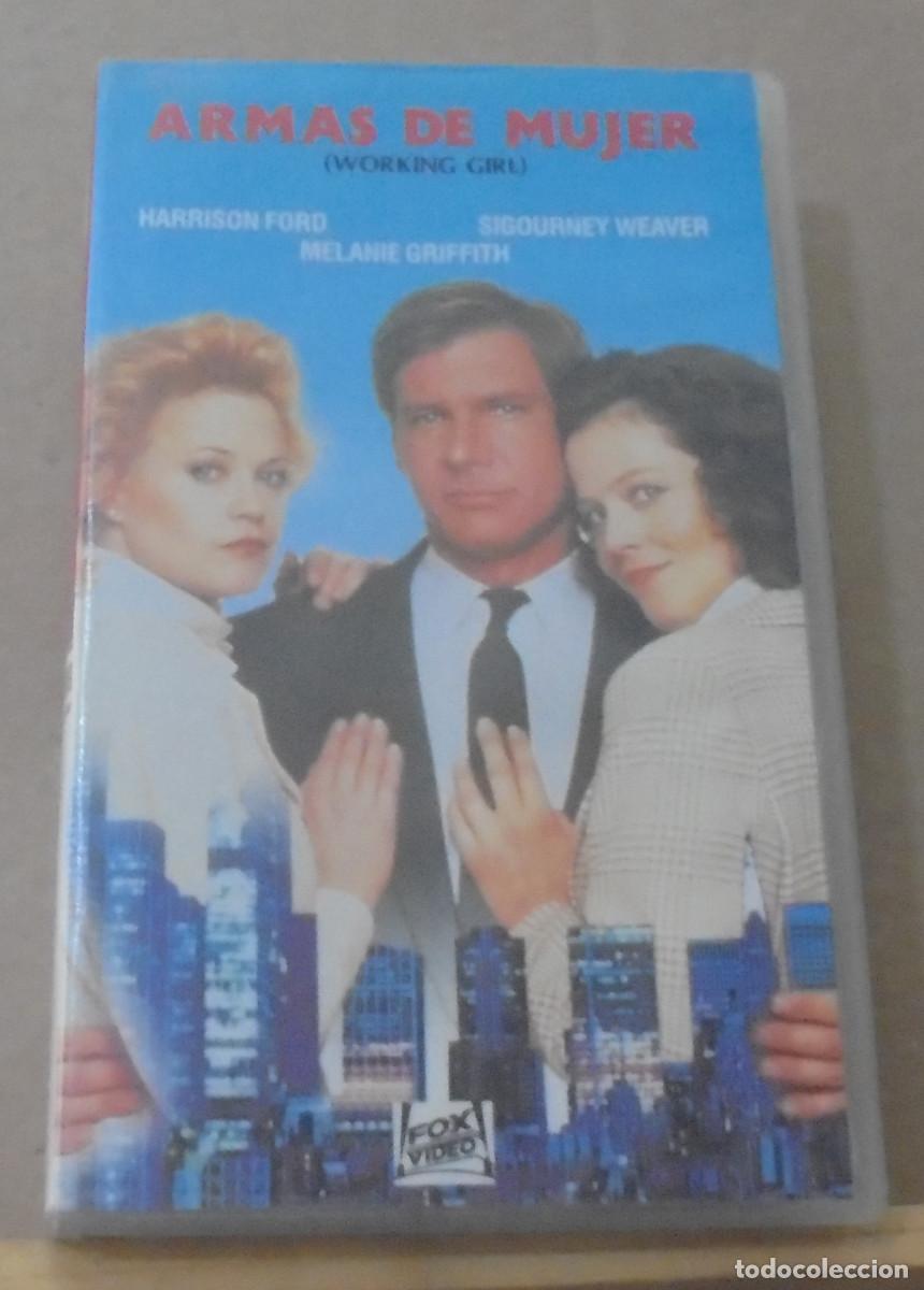 Cine: Armas de mujer -- VHS - Foto 1