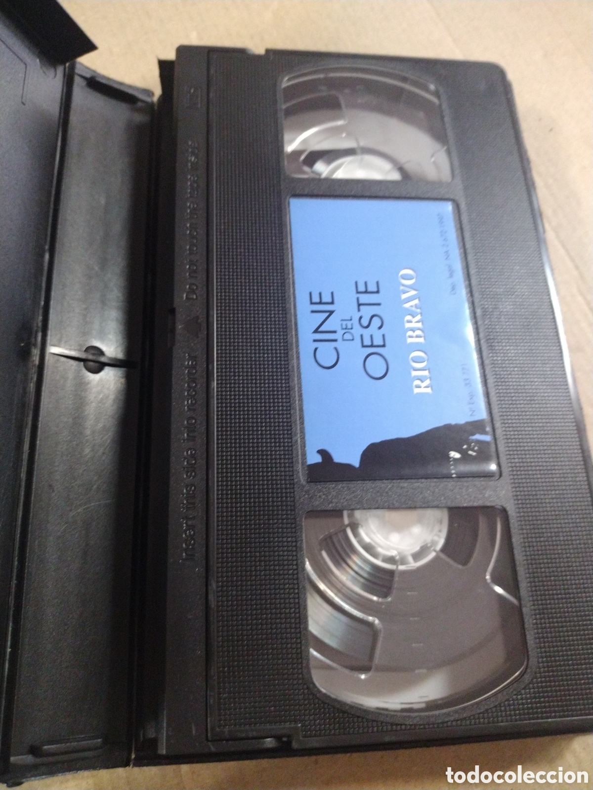 Cine: Rio Bravo. John Wayne. VHS. - Foto 3
