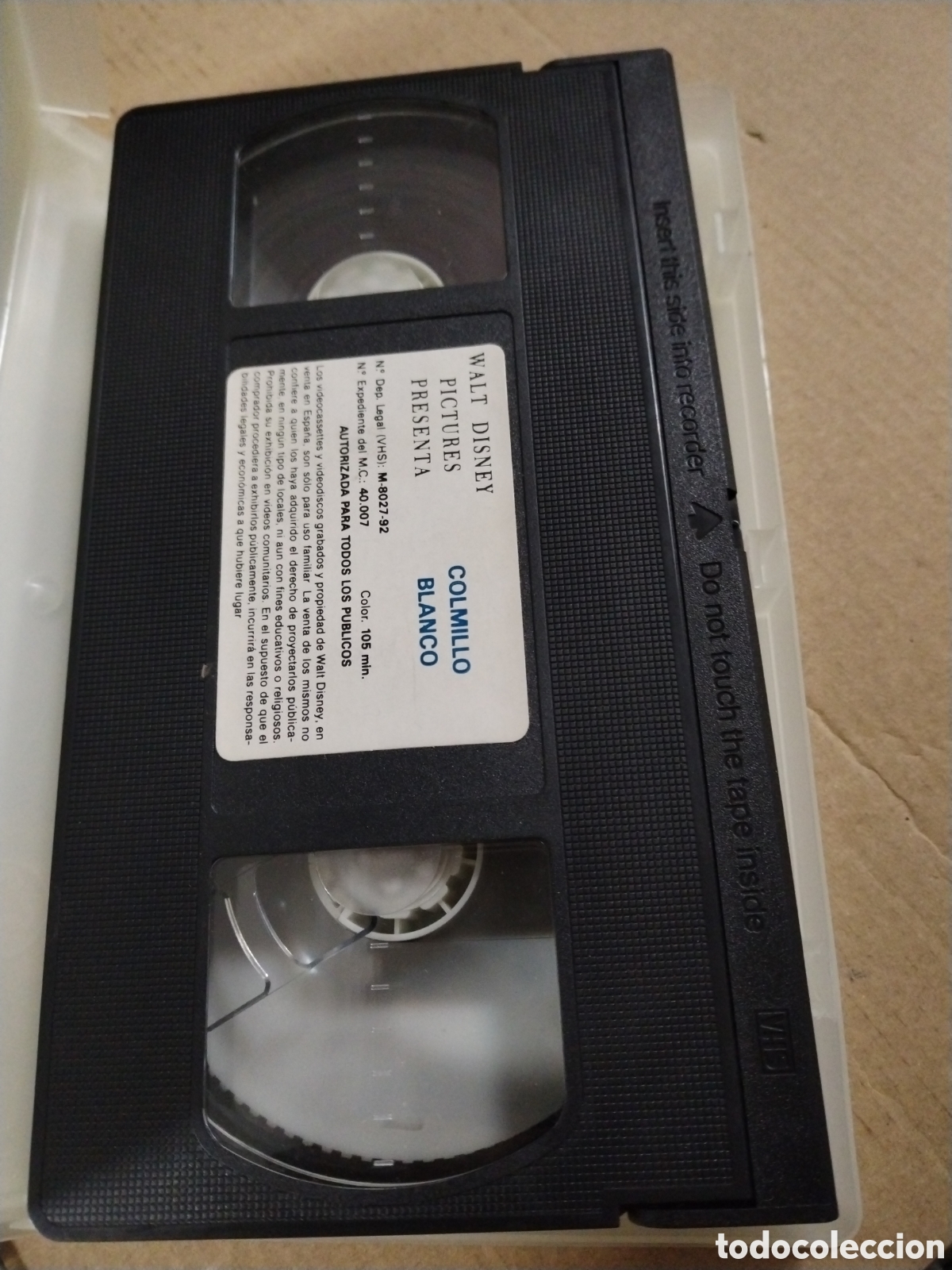 Cine: COLMILLO BLANCO. VHS. - Foto 3