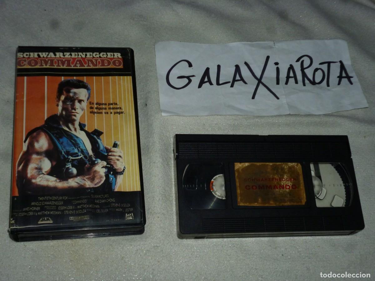 Cine: Commando. Arnold Scwarzenegger. Pelicula en video VHS - Foto 1