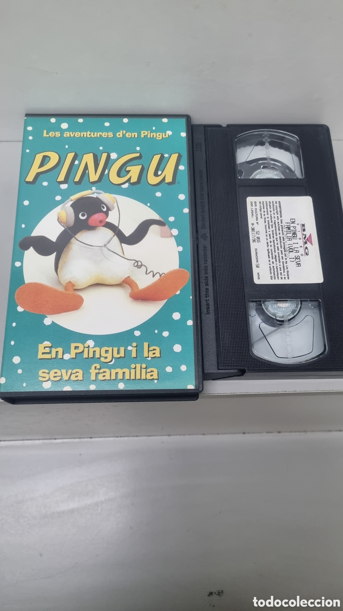 Cine: Pel&iacute;cula VHS Pingu en catalan - Foto 1