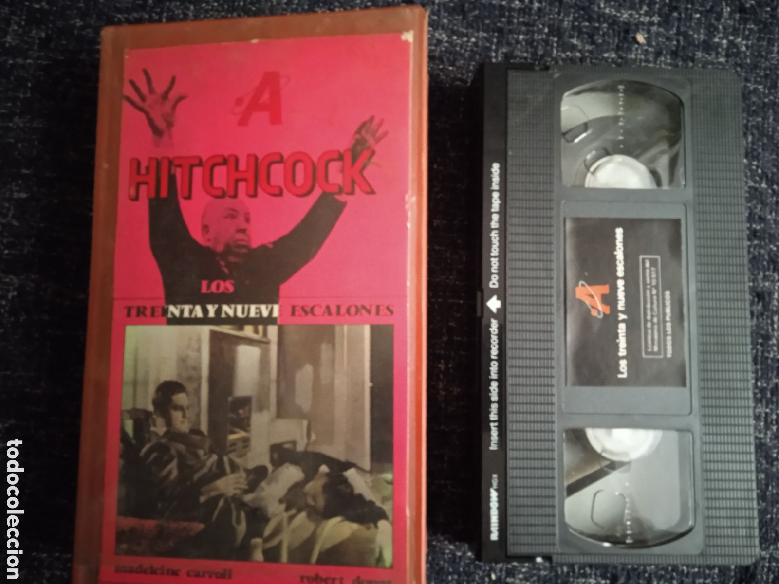 Cinema: VHS - HITCHCOCK. TREINTA Y NUEVE ESCALONES. - ROBERT DONAT. MADELEINE CARROLL