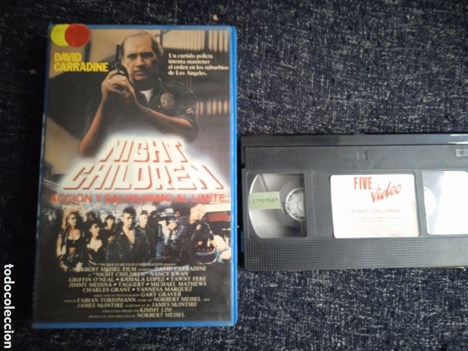 Cinema: VHS - NIGHT CHILDREN - ACCI&Oacute;N Y SALVAJISMO AL L&Iacute;MITE - DAVID CARRADINE