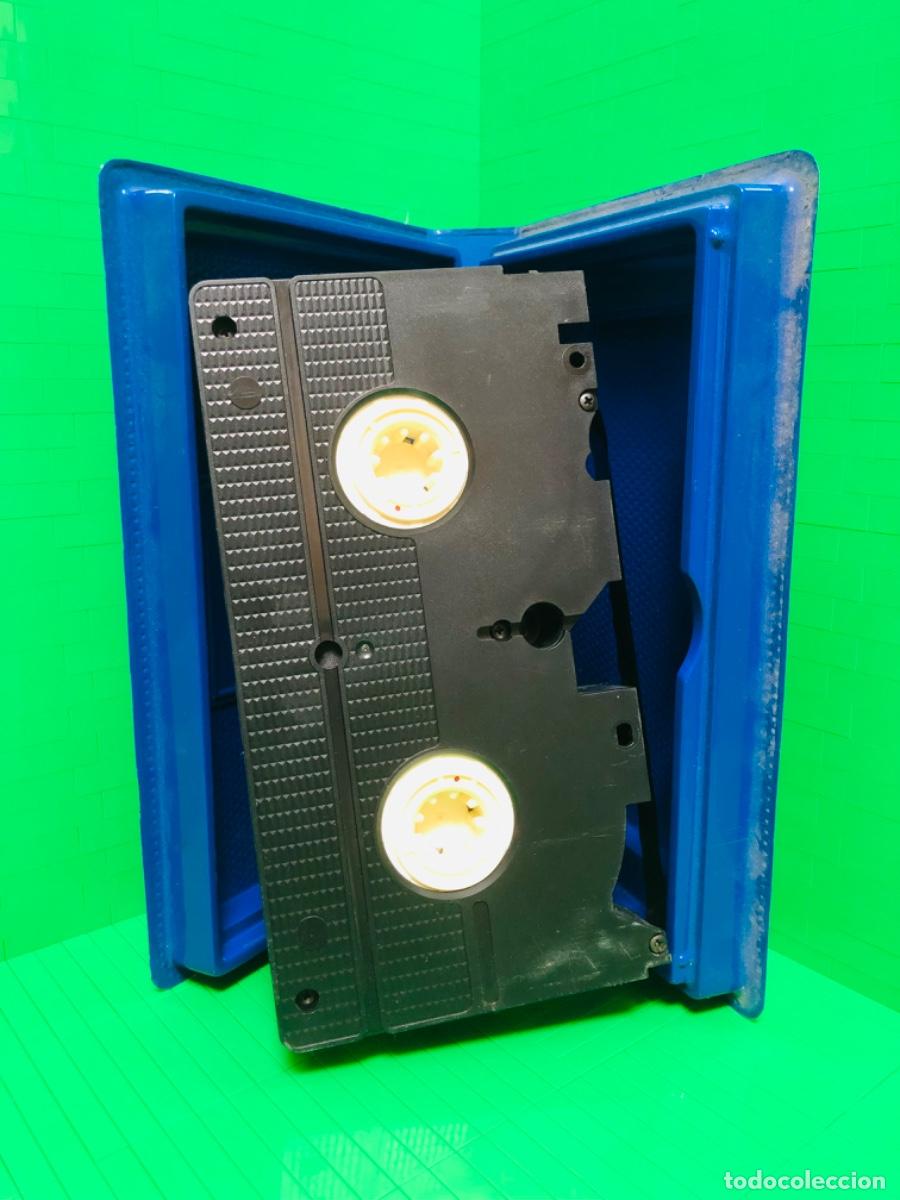 Cine: VHS EL MONSTRUO DEL ARMARIO - Foto 3