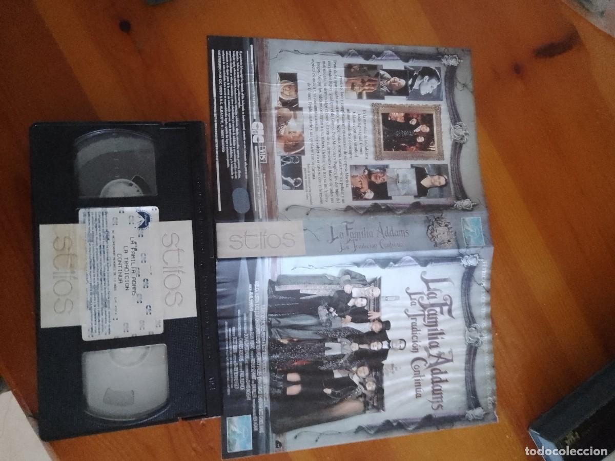Cinema: La familia Addams la tradici&oacute;n contin&uacute;a vhs caja grande
