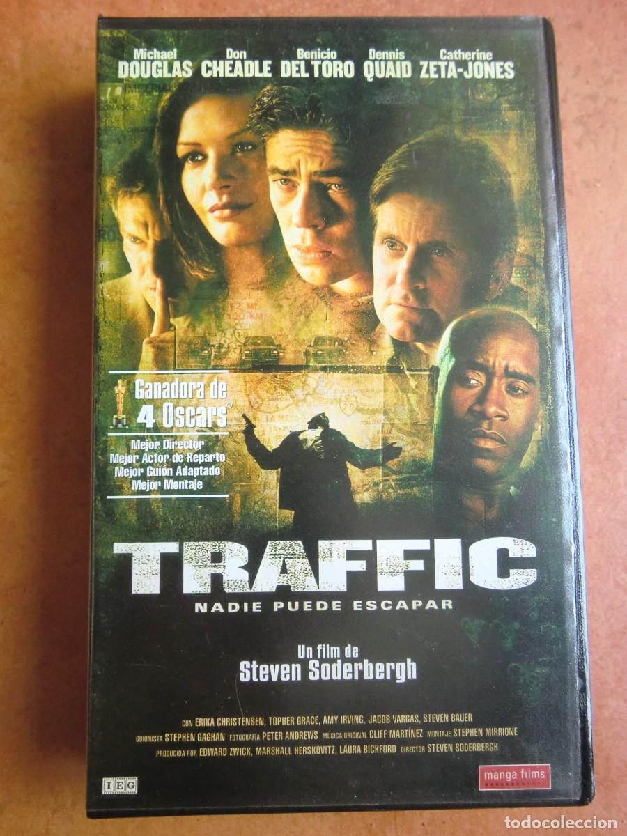 Cine: VHS TRAFFIC (2000) de Steven Soderbergh. Con Michael Douglas y Benicio del Toro. Como nueva - Foto 1