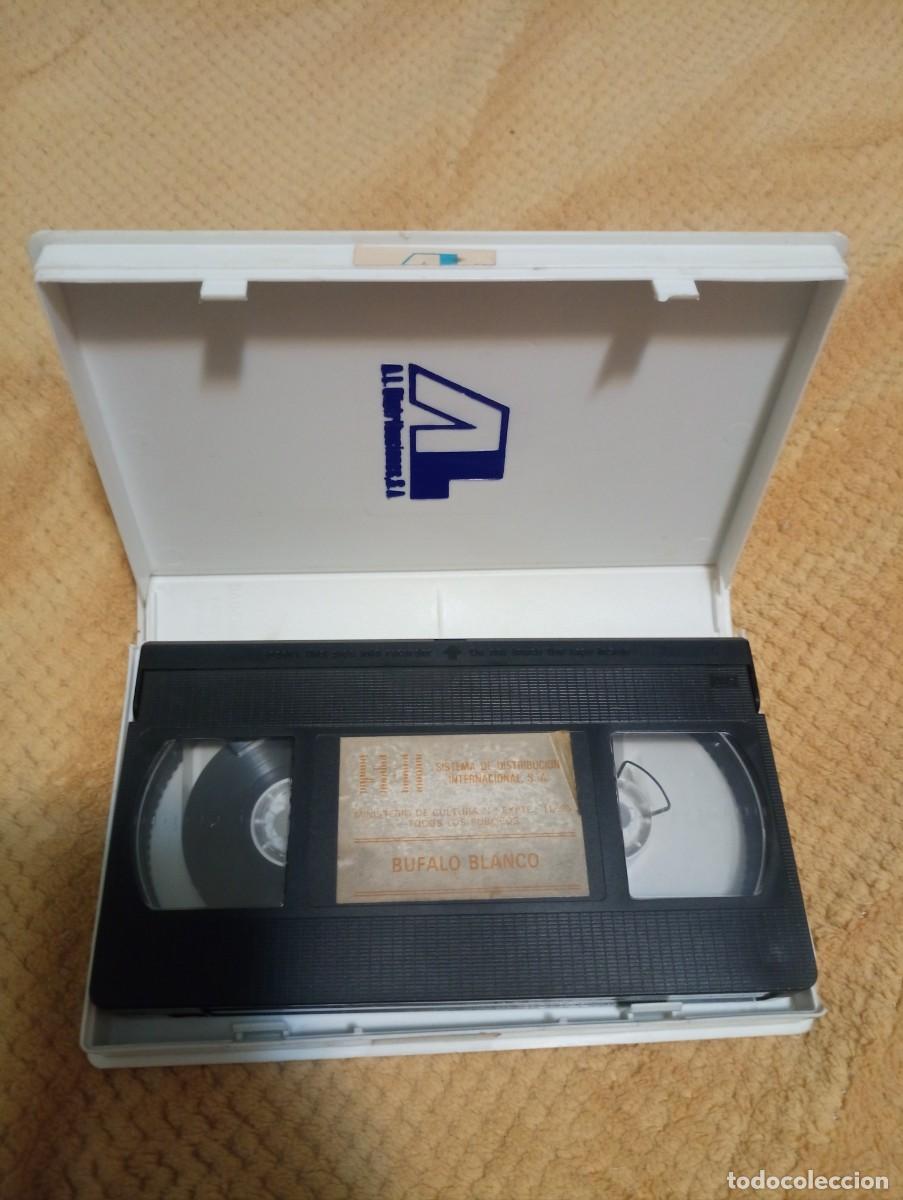 Cine: Bufalo blanco vhs pel&iacute;cula - Foto 3