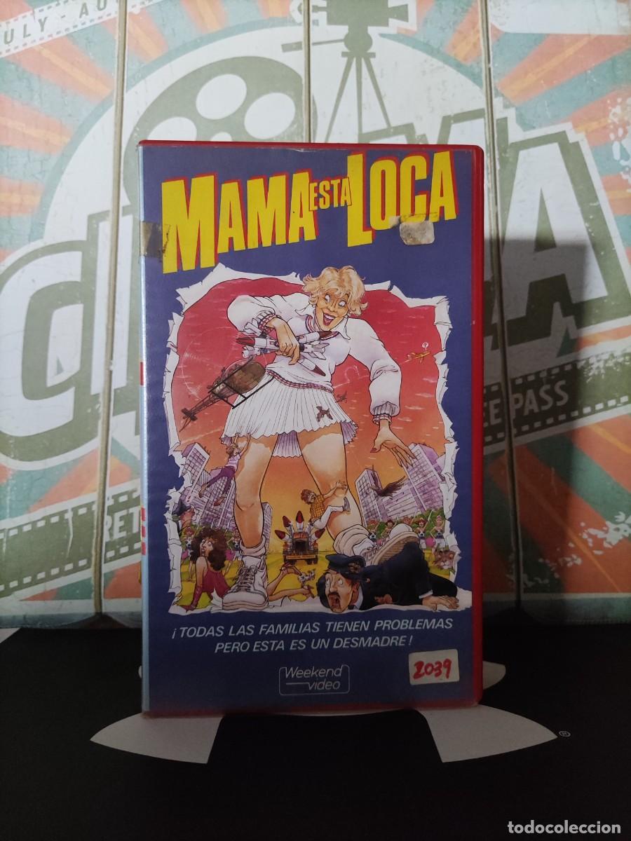 Cinema: LN 11 VHS CP Mam&aacute; est&aacute; loca