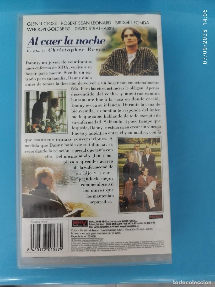 Cine: Vhs Al caer la noche - Foto 2