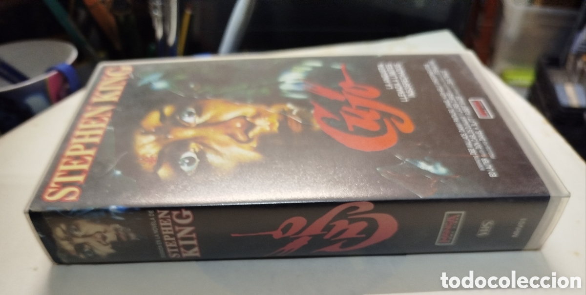 Cine: Cujo. Stephen King. VHS - Foto 3