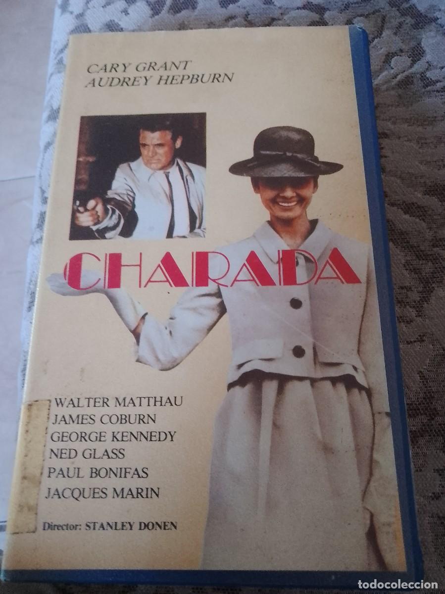 Cinema: Charada vhss caja peque&ntilde;a