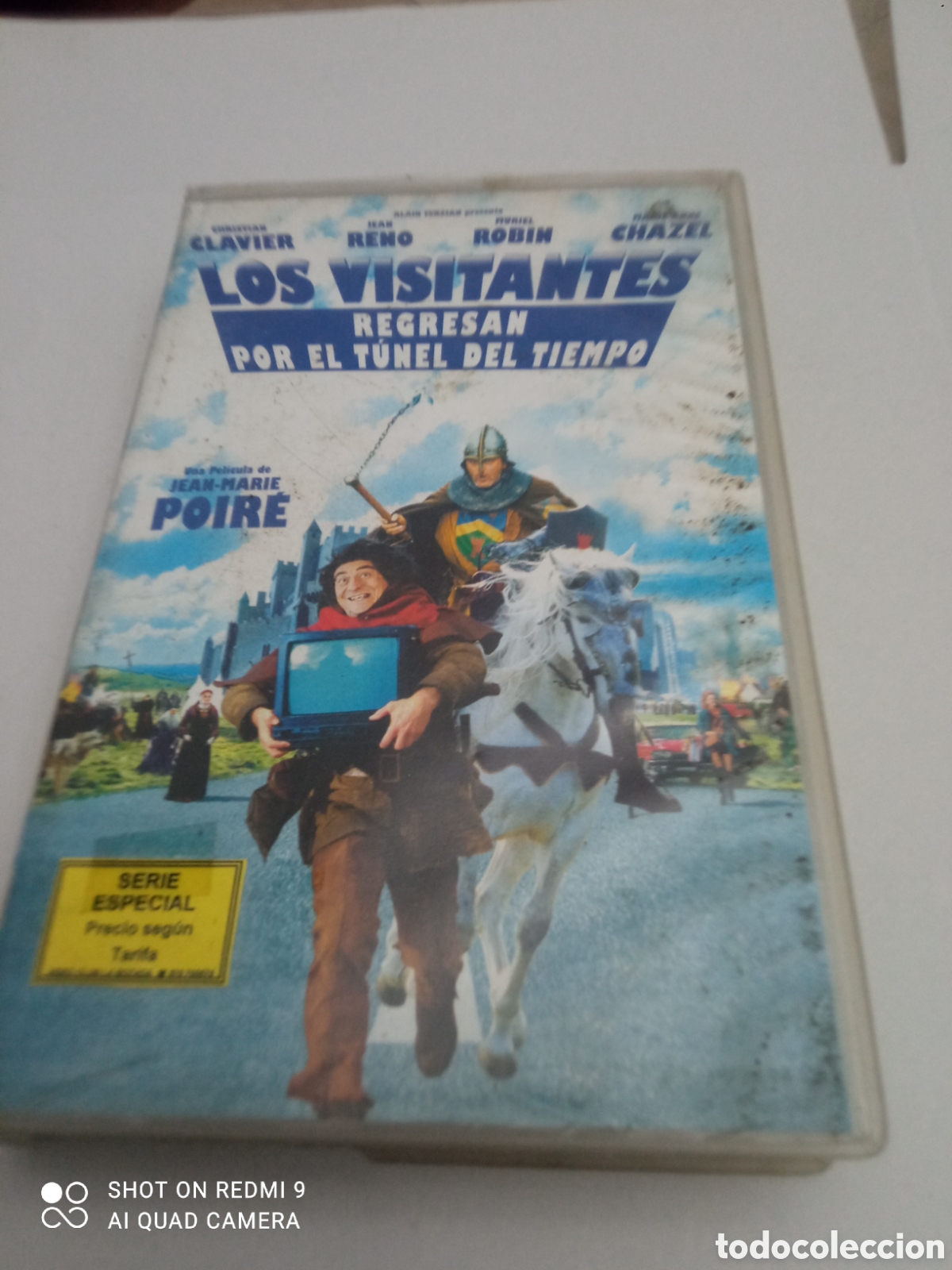 Cinema: Los visitantes regresan por el t&uacute;nel del tiempo (VHS caja grande)
