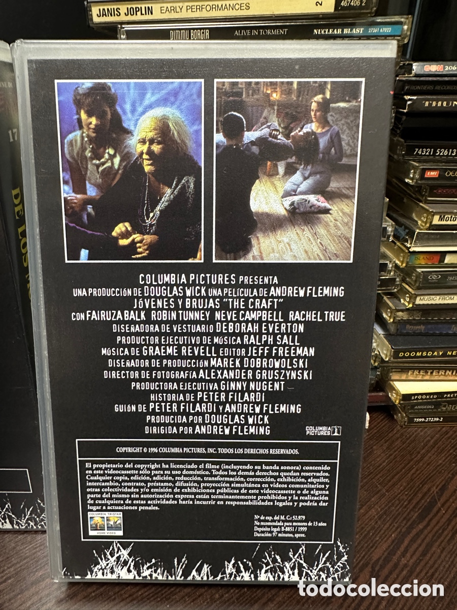 Cine: J&oacute;venes Y Brujas (VHS) - Foto 3