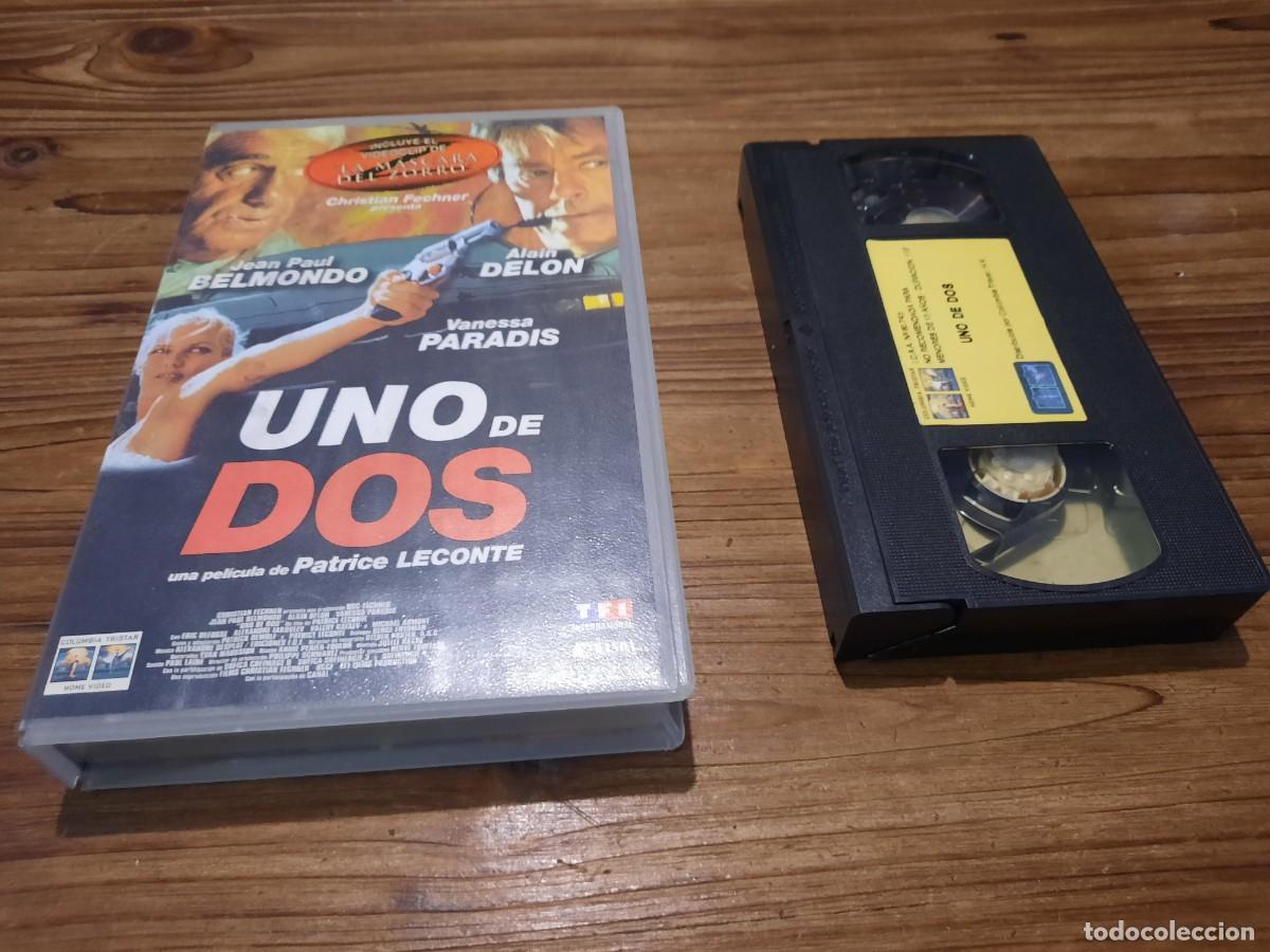Cine: PELICULA EN VHS UNO DE DOS - Foto 1