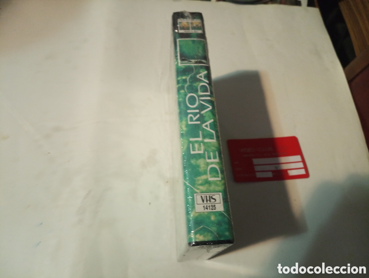 Cine: VHS PRECINTADO EL RIO DE LA VIDA - Foto 2