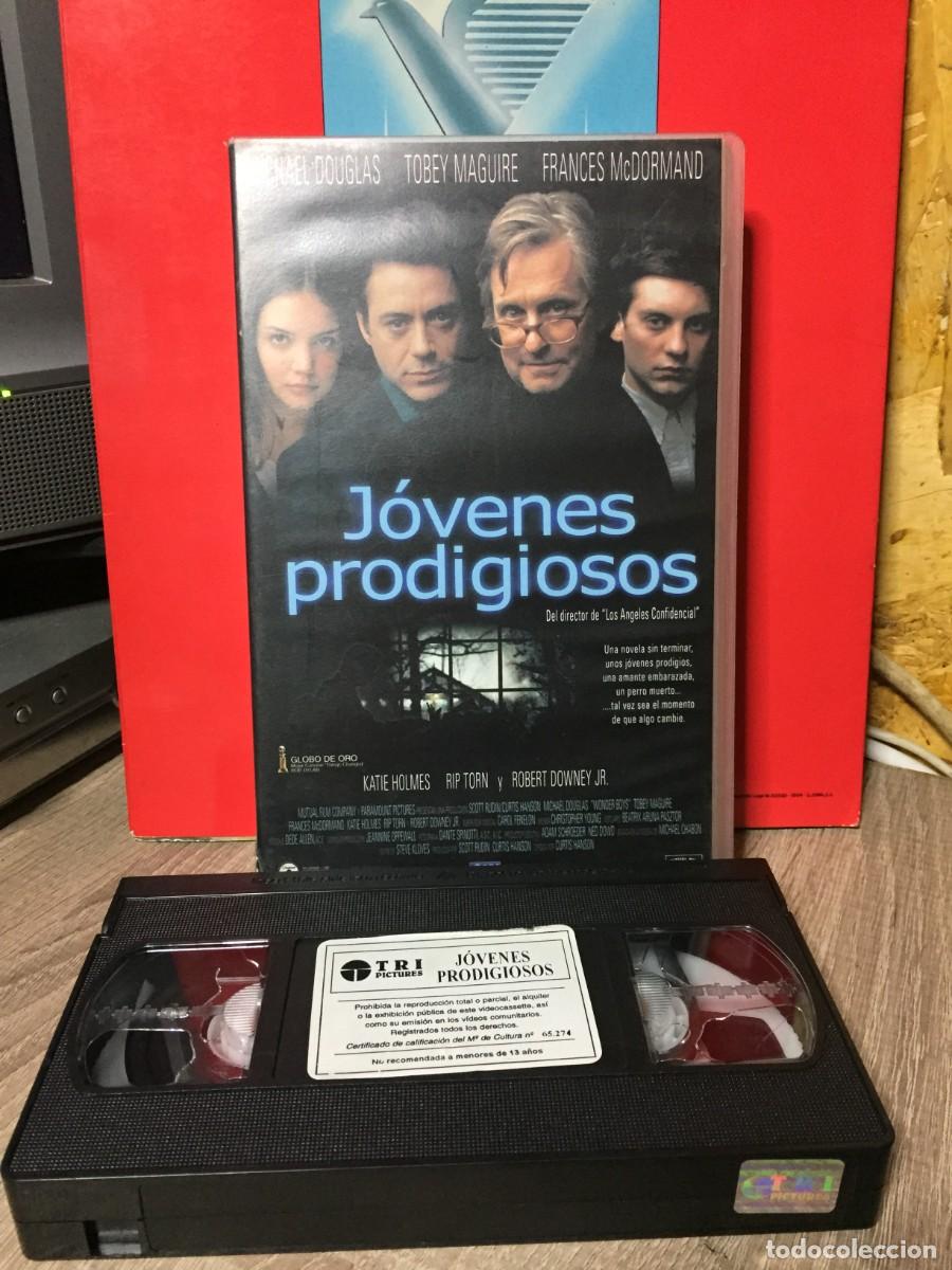 Cine: Vhs Jovenes prodigiosos - Michael Douglas - Foto 1