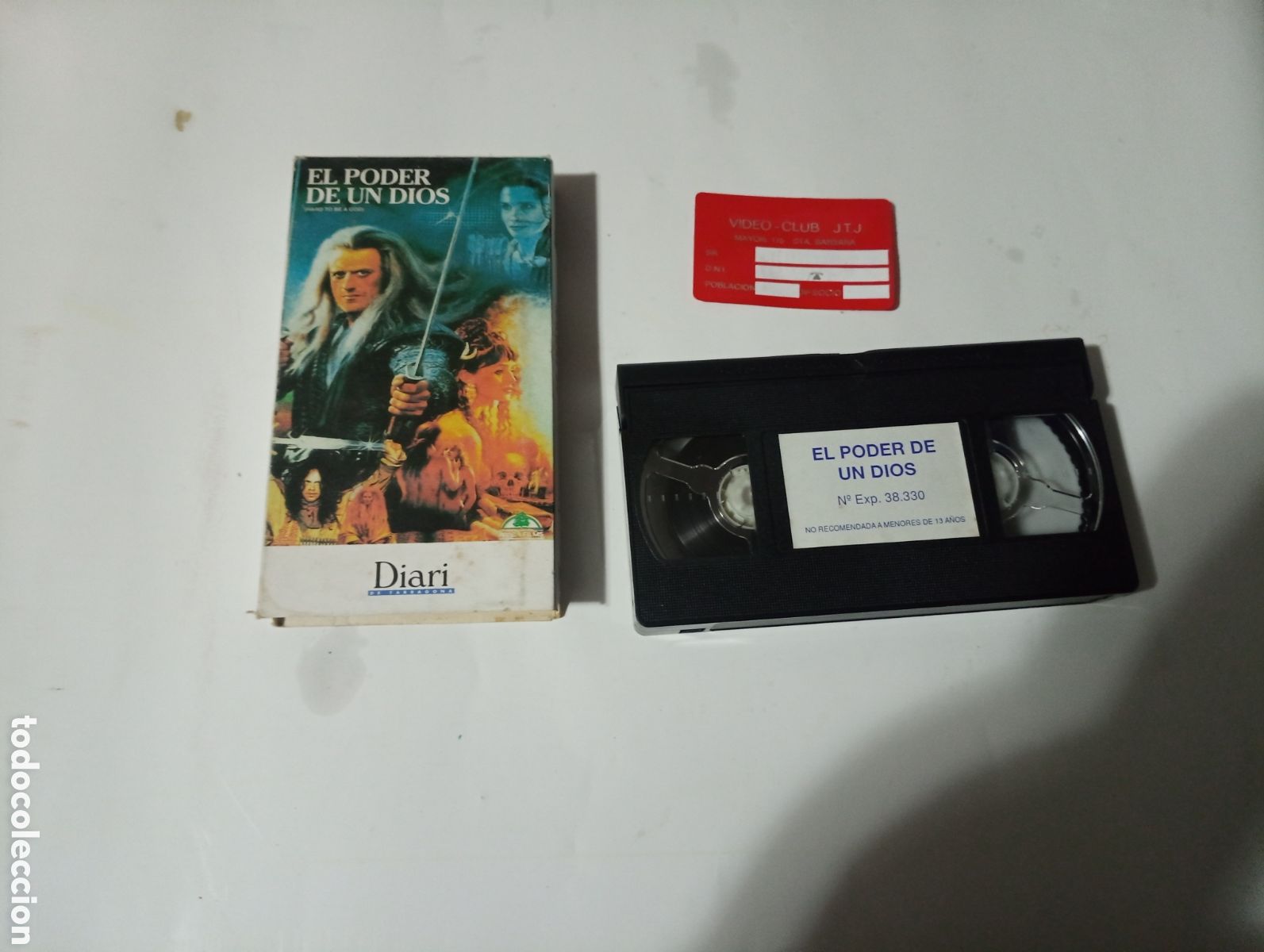 Cine: VHS el poder de un dios - Foto 1
