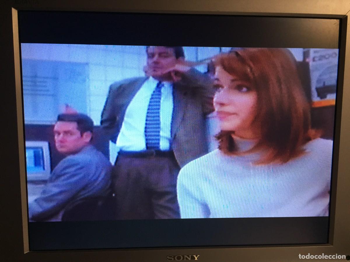 Cine: Vhs Postmortem - Charles Sheen - Foto 3