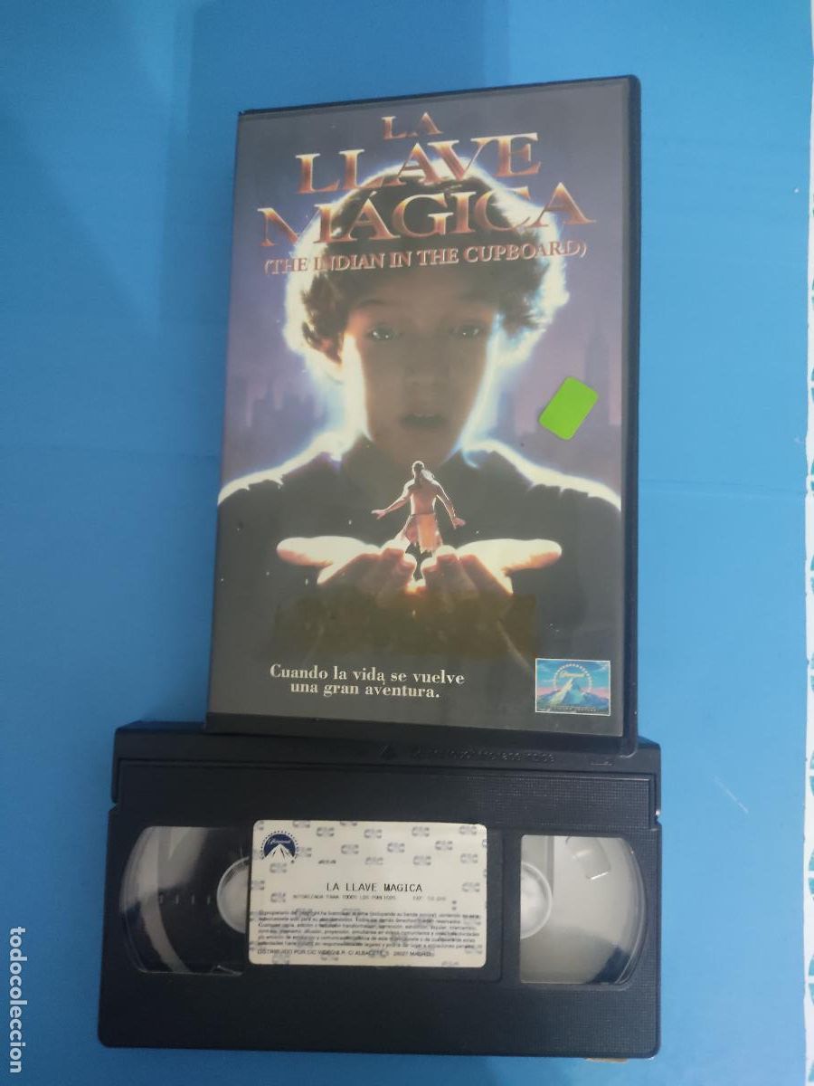 Cinema: PELICULA VHS LA LLAVE M&Aacute;GICA A&Ntilde;O 1996