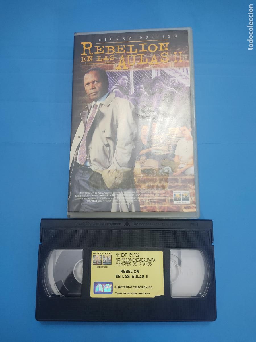Cine: PELICULA VHS REBELI&Oacute;N EN LAS AULAS SIDNEY POITIER A&Ntilde;O 1996