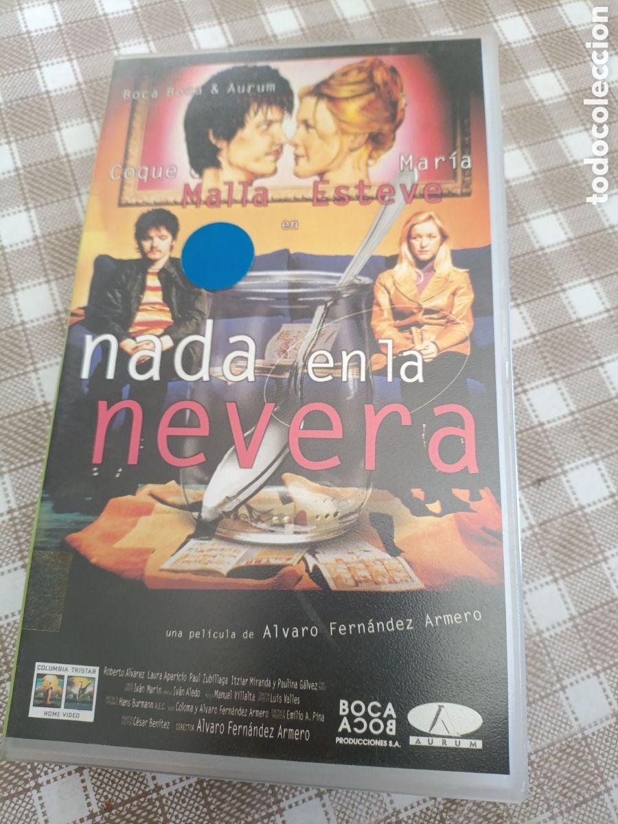 Cine: NADA EN LA NEVERA [ CAJA PEQUE&Ntilde;A ]