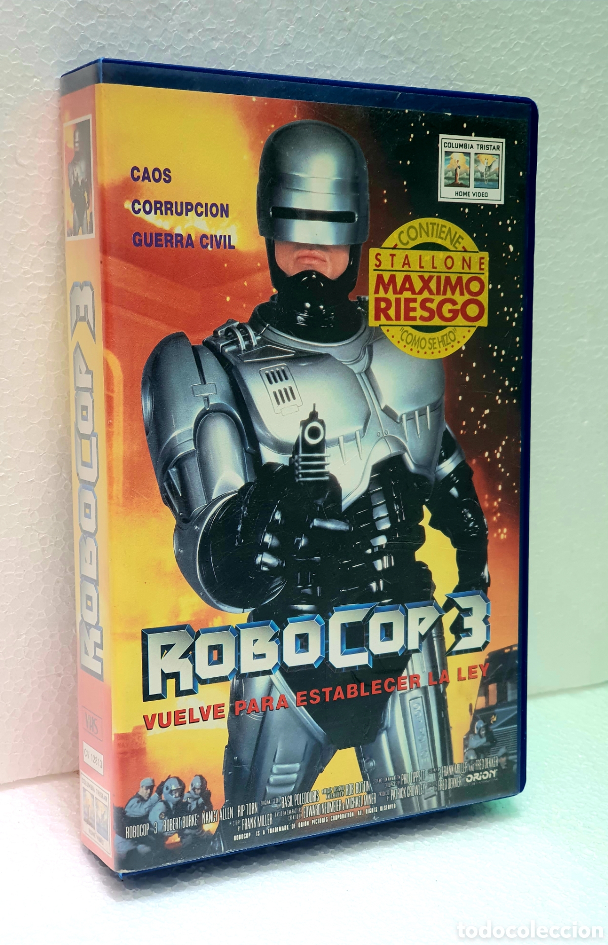 Cine: ROBOCOP III VUELVE PARA ESTABLECER LA LEY