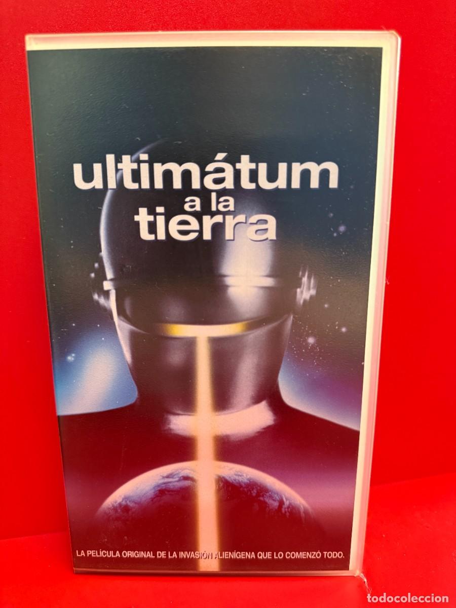 Cinema: Ultim&aacute;tum A La Tierra (VHS)