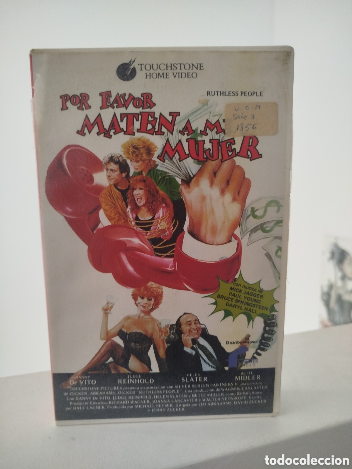 Cine: POR FAVOR MATEN A MI MUJER VHS