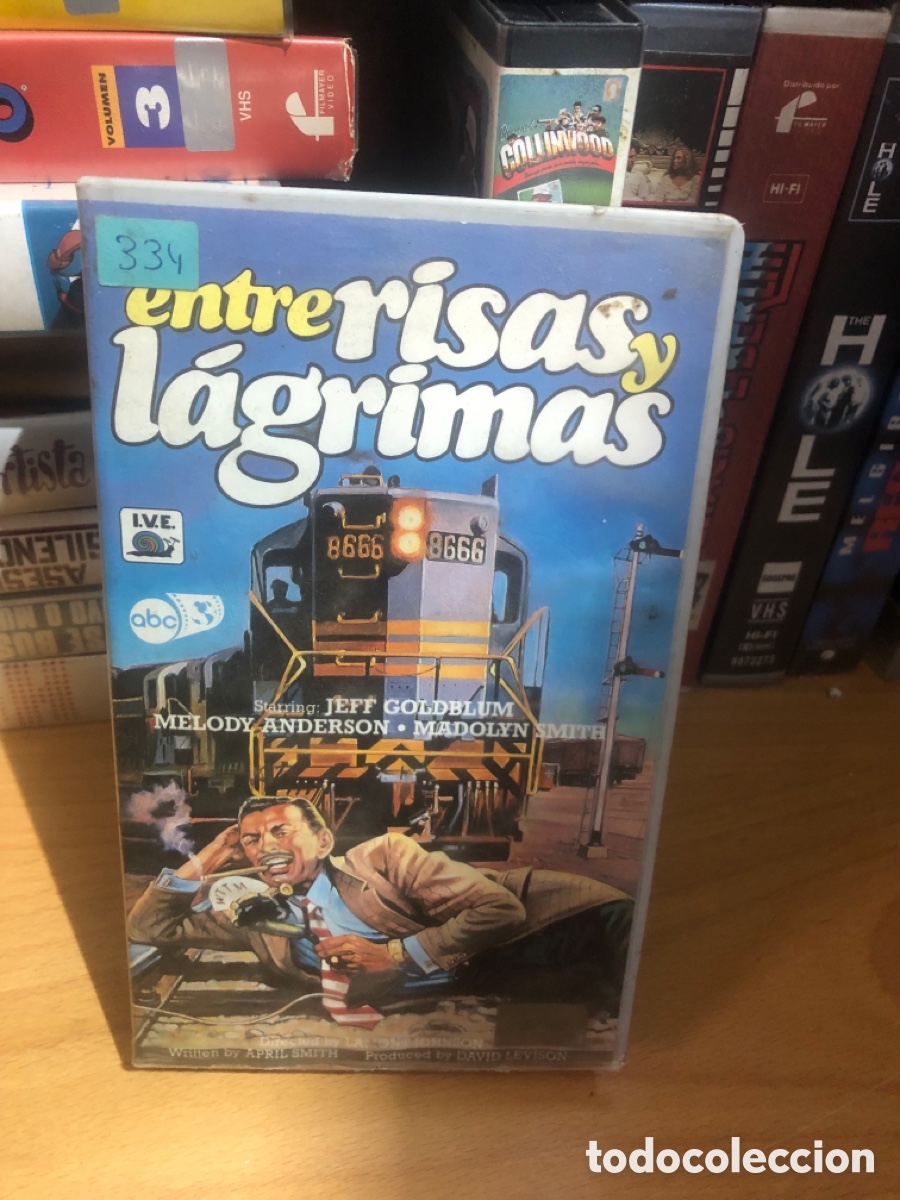 Cine: VHS V&Iacute;DEO CLUB ENTRE RISAS Y L&Aacute;GRIMAS
