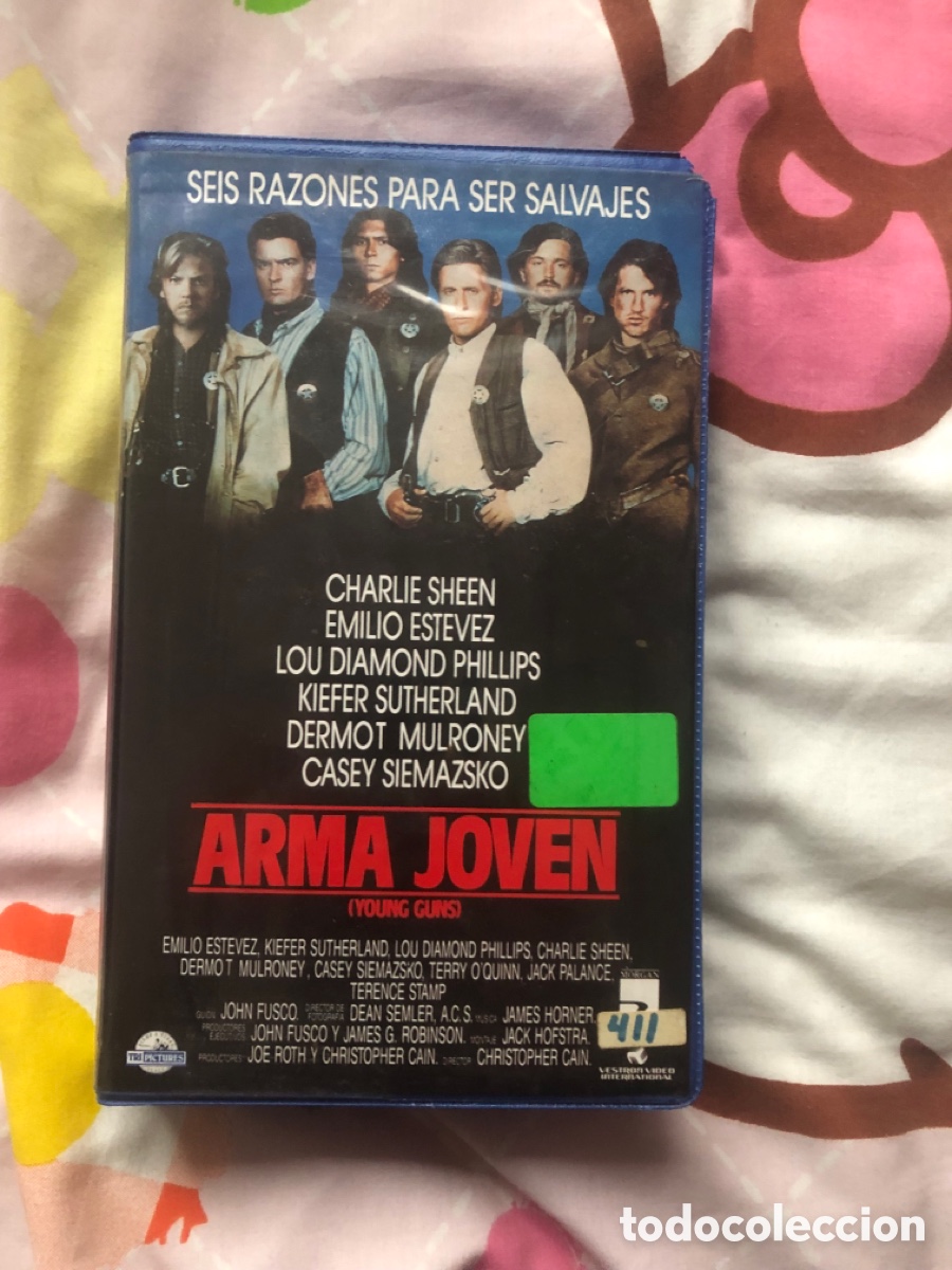 Cine: VHS V&Iacute;DEO CLUB ARMA JOVEN