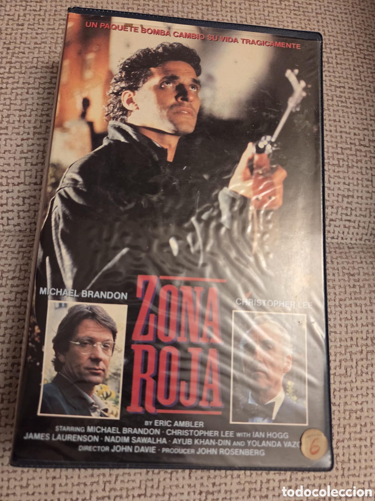 Cine: VHS ZONA ROJA ( Christopher Lee) 1a Edici&oacute;n de Videoclub