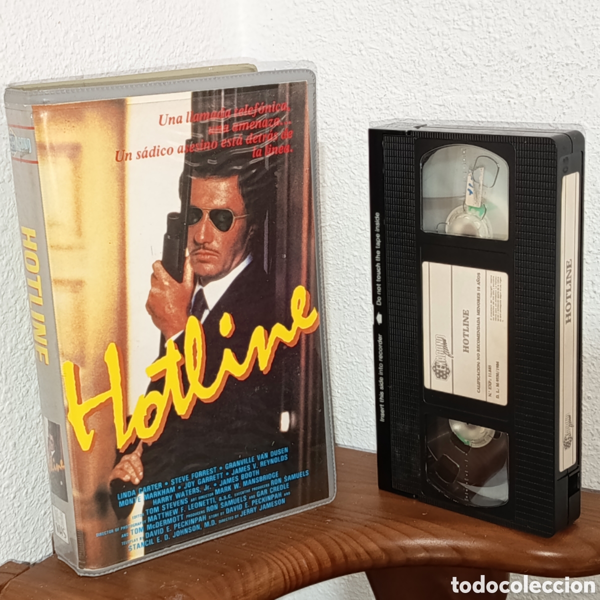 Cine: Hotline. Pel&iacute;cula VHS