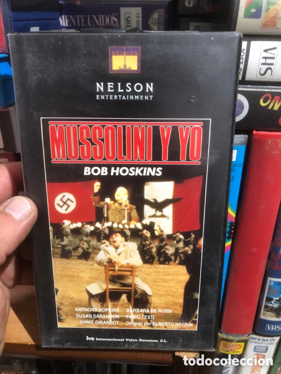 Cine: VHS V&Iacute;DEO CLUB MUSSOLINI Y YO