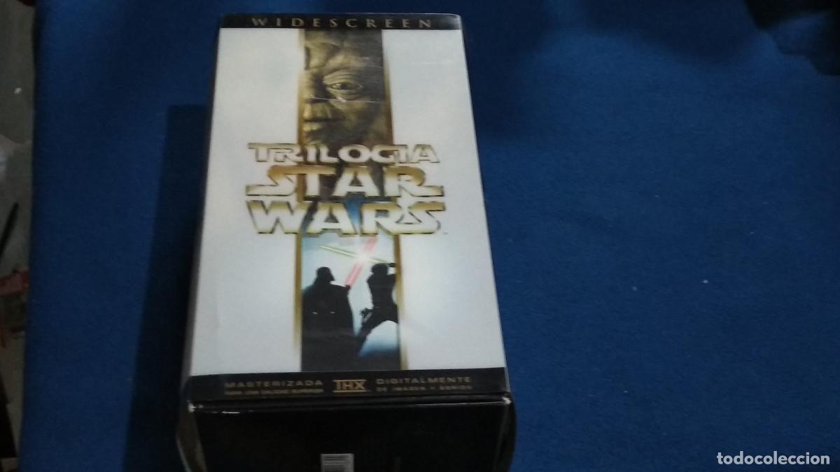 Cine: TRILOG&Iacute;A STAR WARS, LA GUERRA DE LAS GALAXIAS. CAJA CON 3 V&Iacute;DEOS VHS, EDICI&Oacute;N MASTERIZADA WIDESCREEN