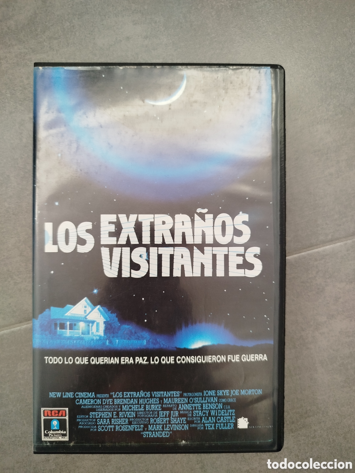 Cine: LOS EXTRA&Ntilde;OS VISITANTES VHS