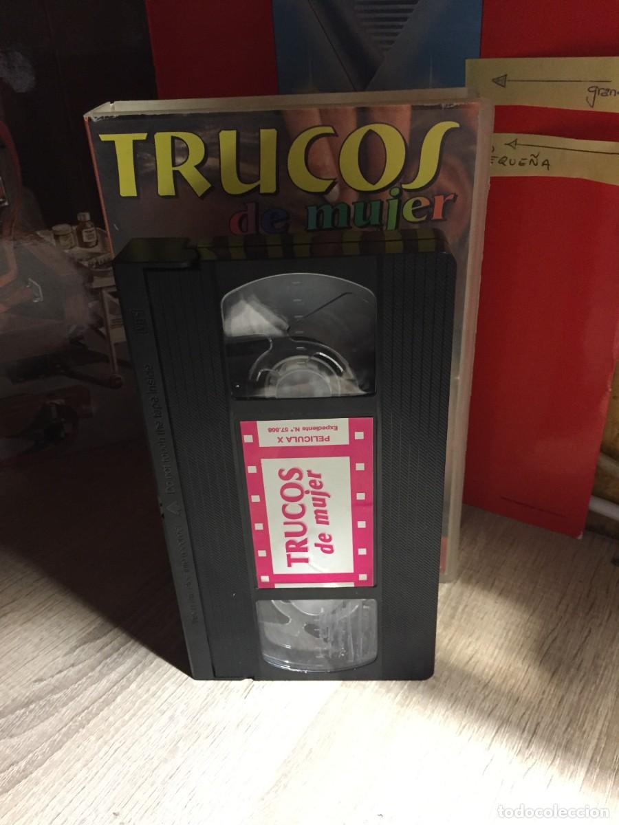 Cine: Vhs Trucos de mujeres - XXX + 18 a&ntilde;os