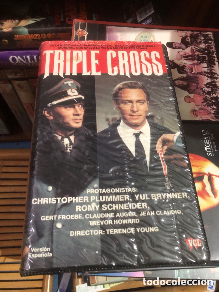 Cine: VHS V&Iacute;DEO CLUB TRIPLE CROSS