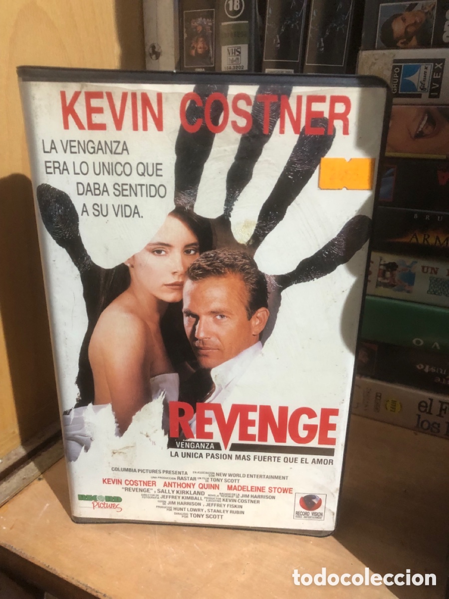 Cine: VHS V&Iacute;DEO CLUB REVENGE