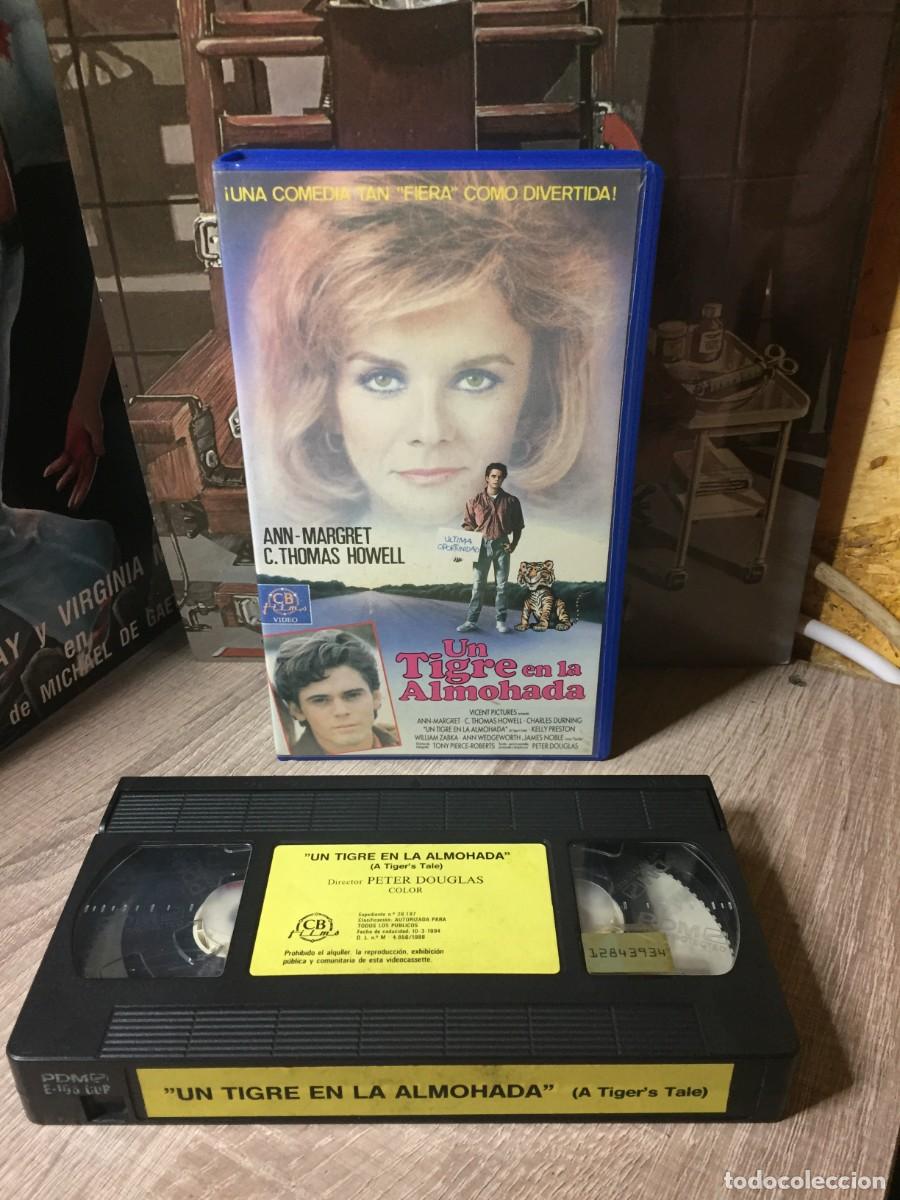 Cine: Vhs Un tigre en la almohada