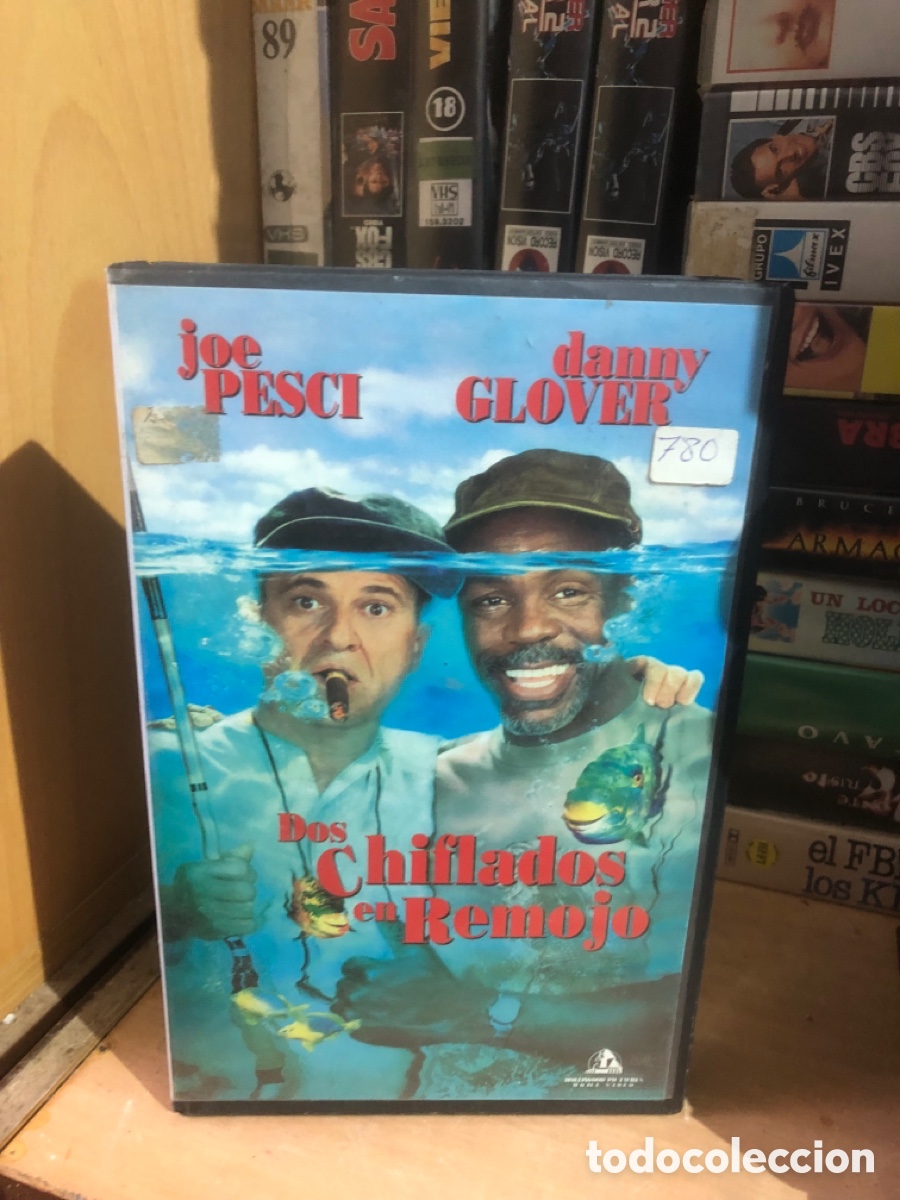 Cine: VHS V&Iacute;DEO CLUB DOS CHIFLADOS EN REMOJO