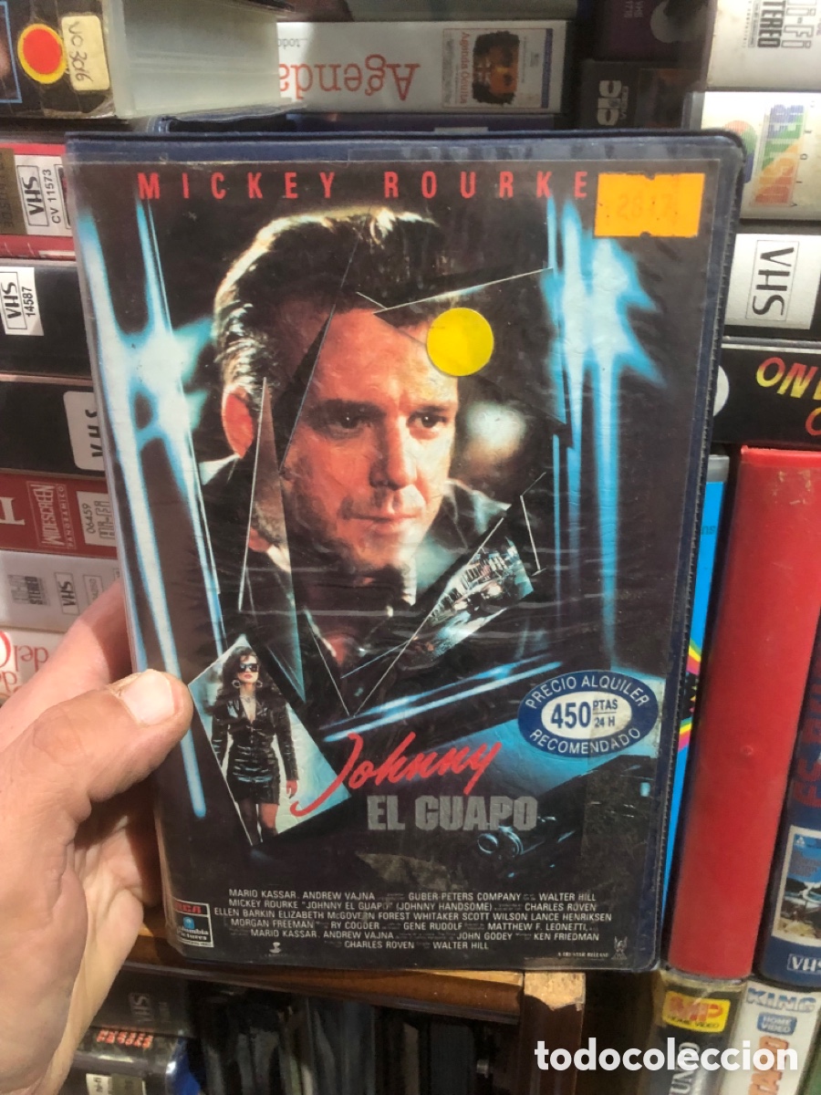 Cine: VHS V&Iacute;DEO CLUB JOHNNY EL GUAPO