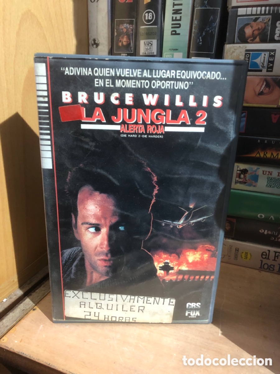 Cine: VHS V&Iacute;DEO CLUB LA JUNGLA 2