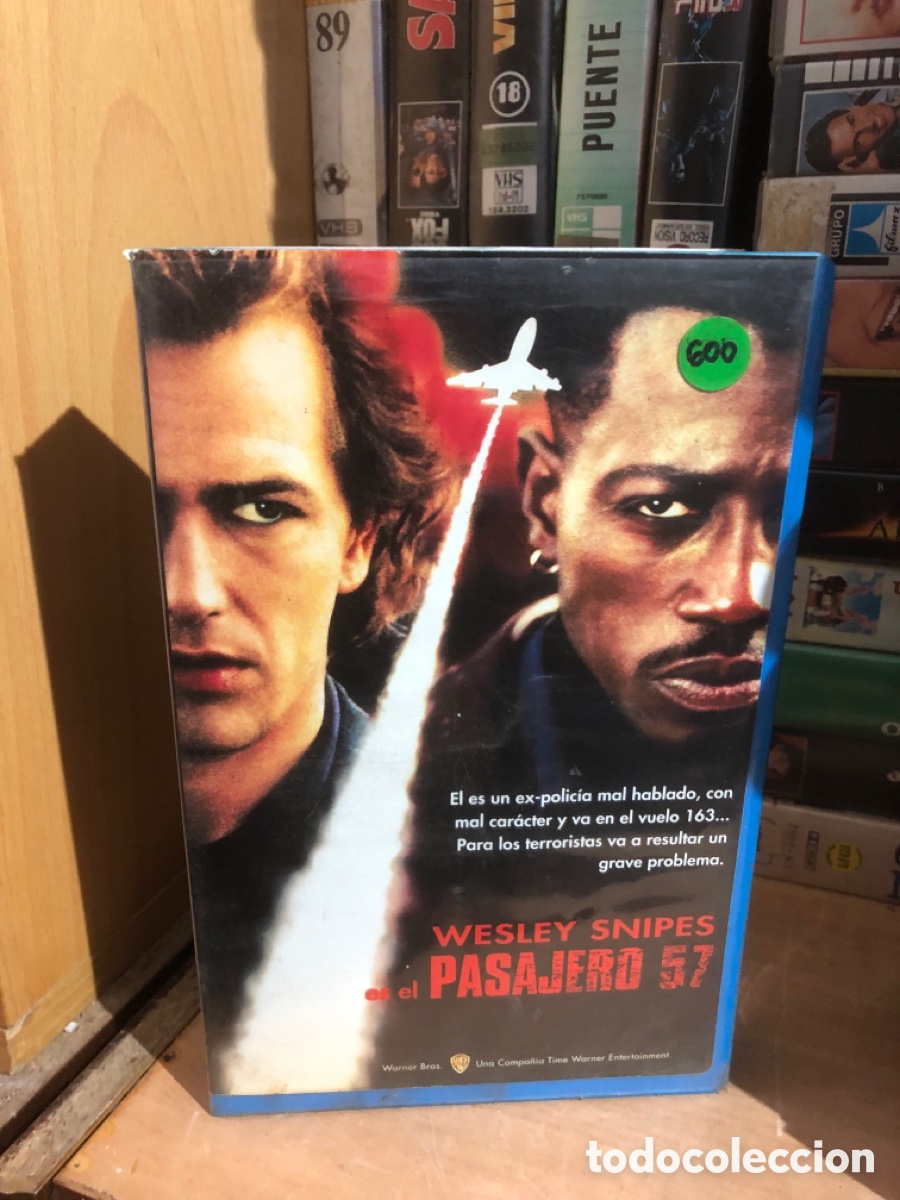 Cine: VHS V&Iacute;DEO CLUB PASAJERO 57