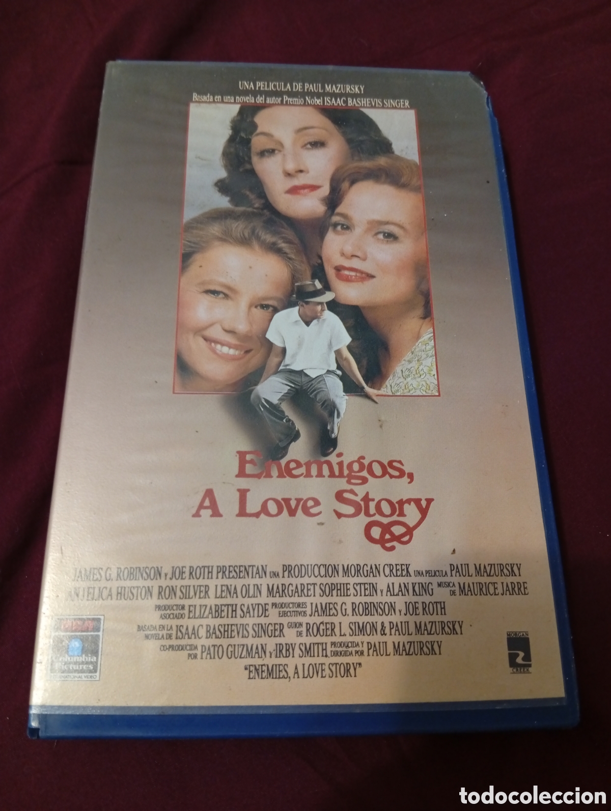 Cine: Enemigos A love story vhs