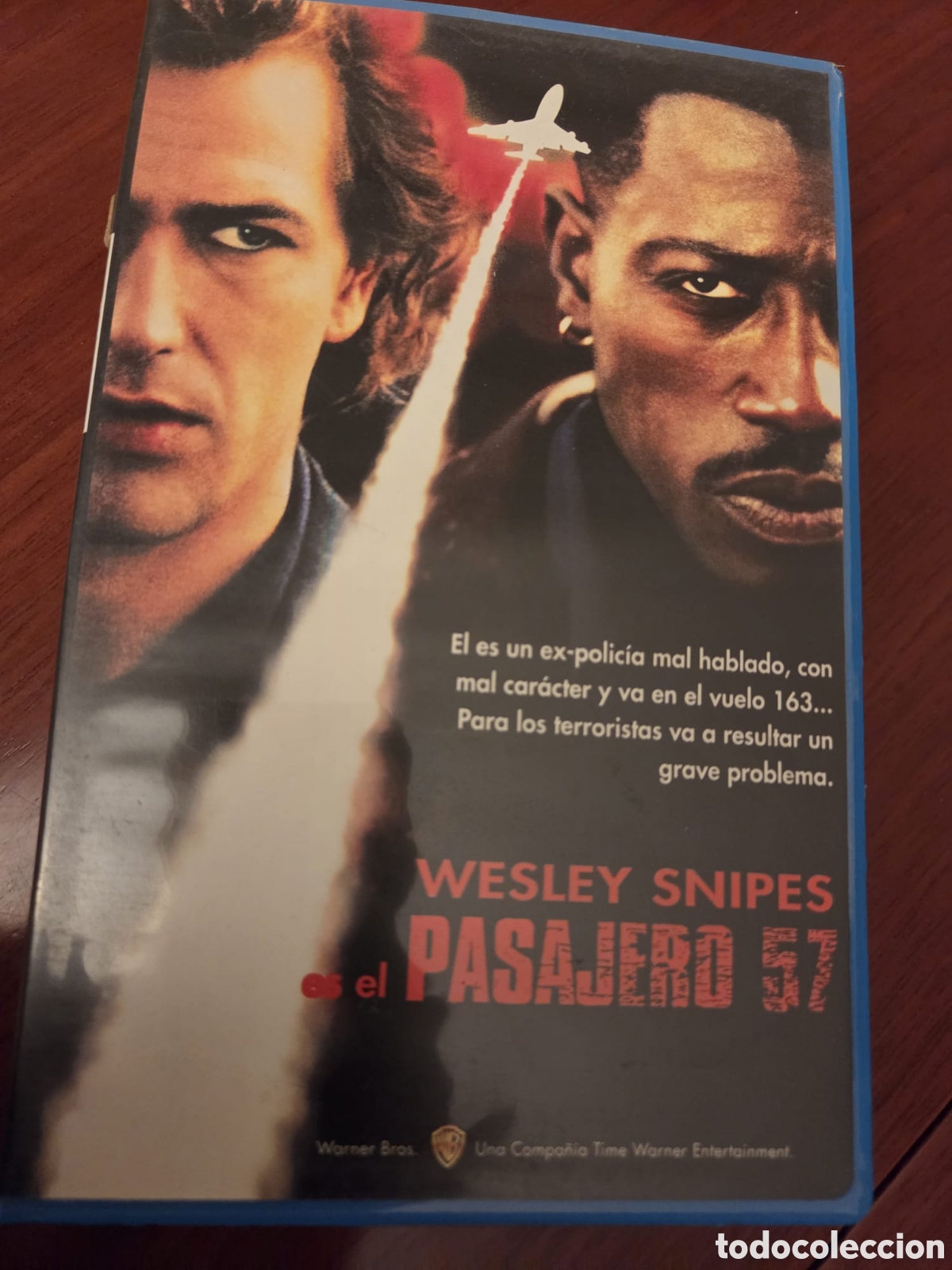 Cine: VHS Original Pasajero 57 (Passenger 57) &ndash; Wesley Snipes &ndash; Warner Bros &ndash; Edici&oacute;n Espa&ntilde;ola Vintage