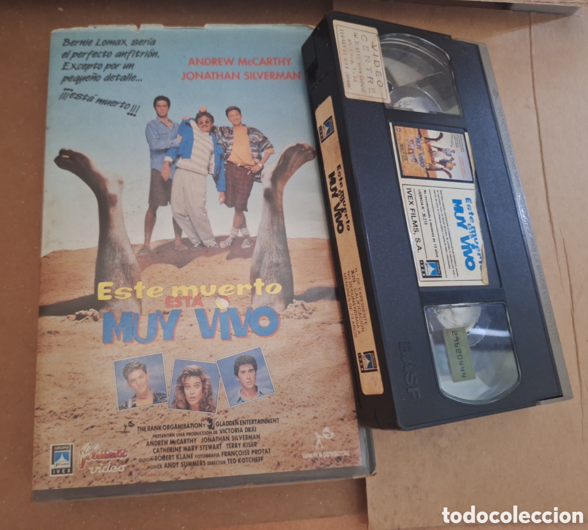 Cine: Este Muerto esta muy Vivo VHS 1a Edici&oacute;n