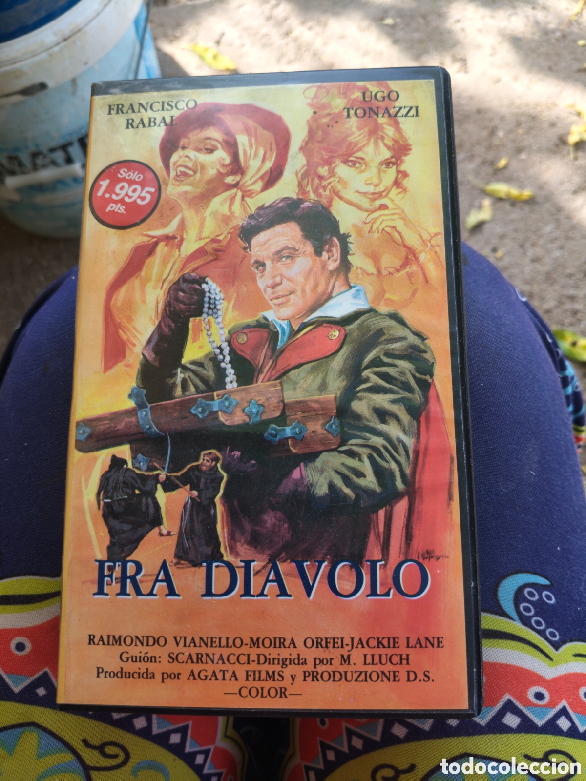 Cine: Pel&iacute;culas en VHS t&iacute;tulos variados