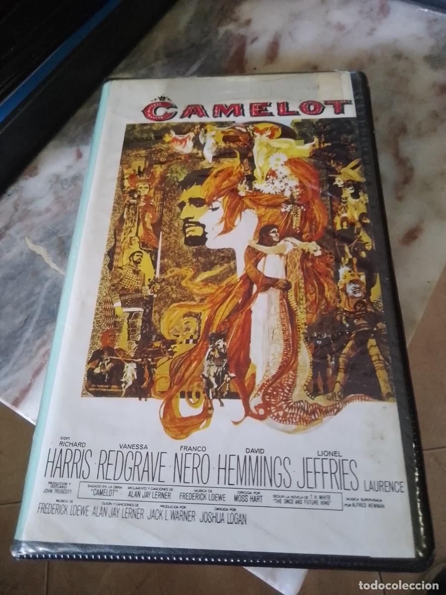 Cine: Camelot vhs caja grande rrareza